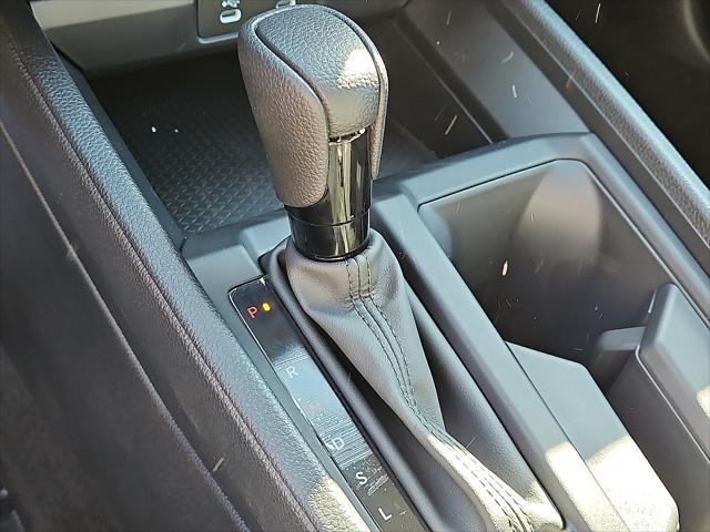 Photo of 2025 Platinum White Pearl Honda Accord