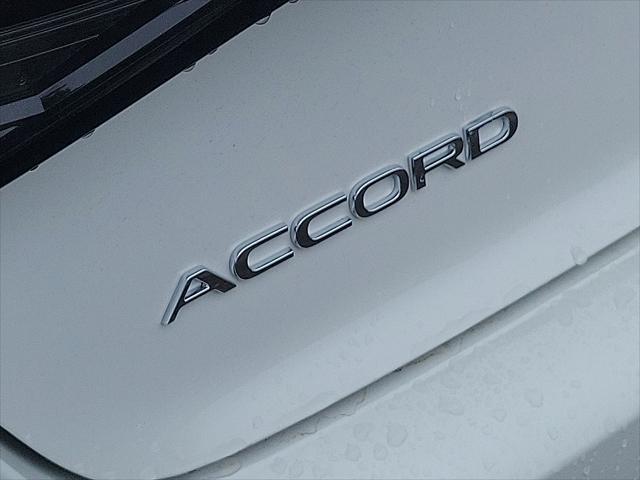 Photo of 2025 Platinum White Pearl Honda Accord