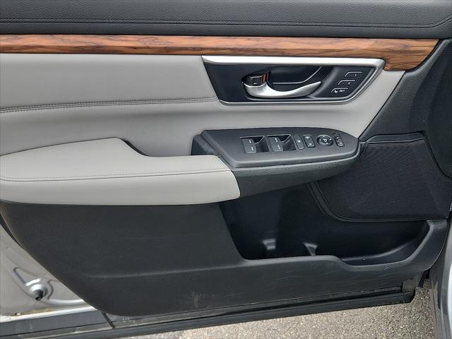 Photo of 2021 Lunar Silver Metallic Honda CR-V