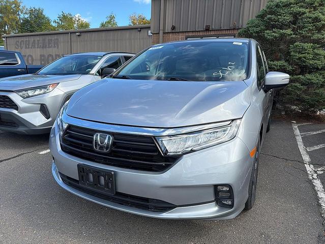 Photo of 2022 Lunar Silver Metallic Honda Odyssey