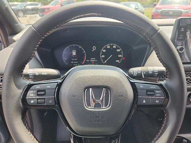 Photo of 2026 Nordic Forest Pearl Honda HR-V