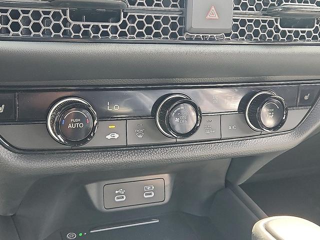 Photo of 2026 Nordic Forest Pearl Honda HR-V