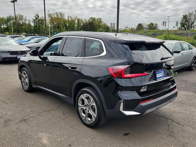 Photo of 2023 Jet Black - 668 BMW X1