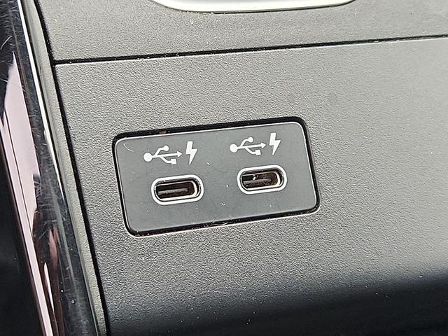 Photo of 2023 Jet Black - 668 BMW X1