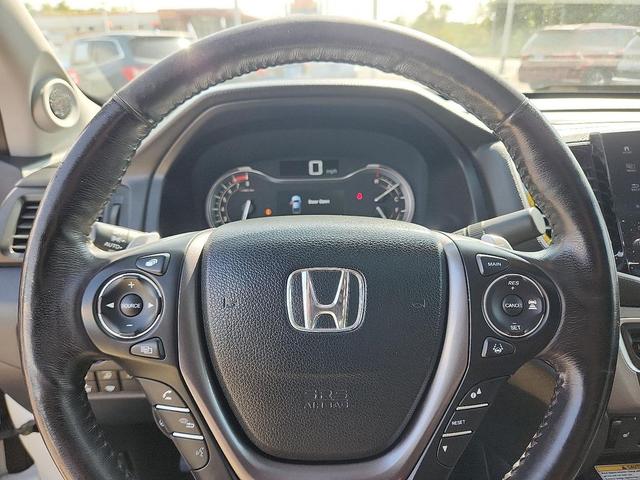 Photo of 2022 Platinum White Pearl Honda Ridgeline
