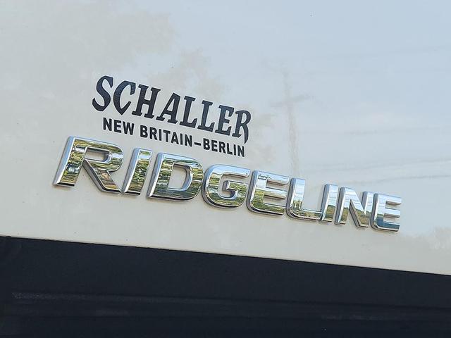 Photo of 2022 Platinum White Pearl Honda Ridgeline