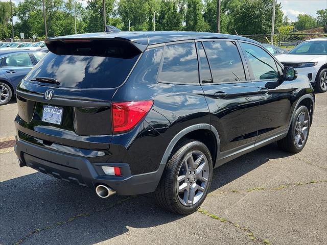 Photo of 2022 Crystal Black Pearl Honda Passport