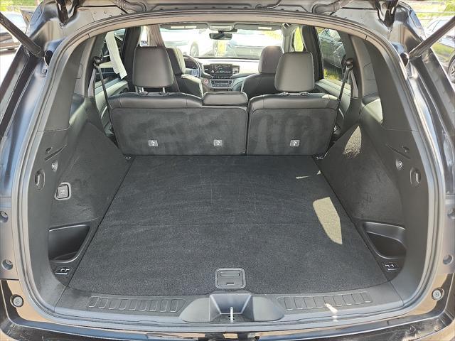 Photo of 2022 Crystal Black Pearl Honda Passport