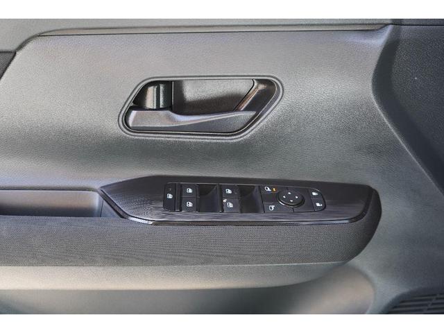 Photo of 2025 Fresh Powder Nissan Kicks