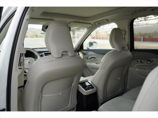 Photo of 2025 Crystal White Metallic Volvo XC90 Plug-In Hybrid