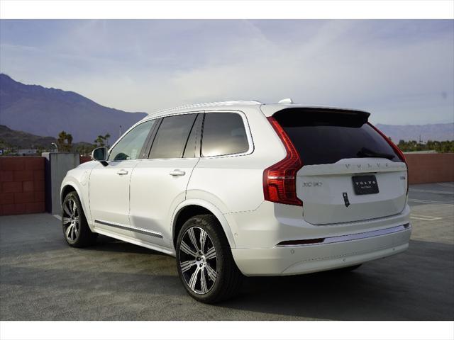 Photo of 2025 Crystal White Metallic Volvo XC90 Plug-In Hybrid