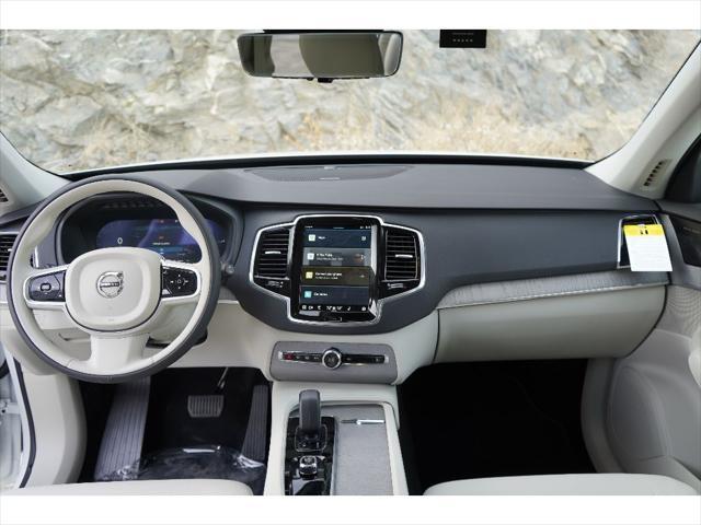 Photo of 2025 Crystal White Metallic Volvo XC90 Plug-In Hybrid