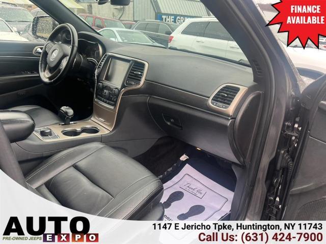Photo of 2015 Gray Jeep Grand Cherokee