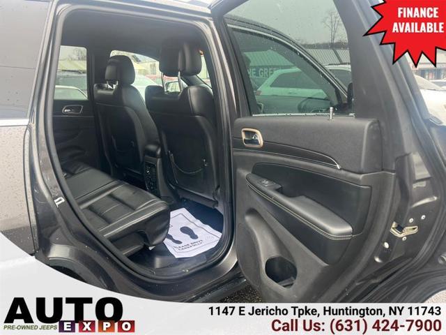 Photo of 2015 Gray Jeep Grand Cherokee