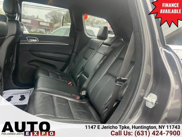 Photo of 2015 Gray Jeep Grand Cherokee
