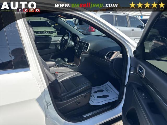 Photo of 2015 Bright White Clearcoat Jeep Grand Cherokee