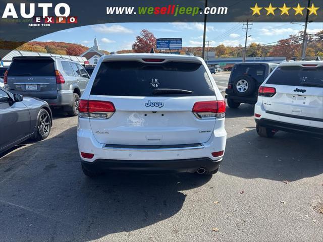 Photo of 2015 Bright White Clearcoat Jeep Grand Cherokee