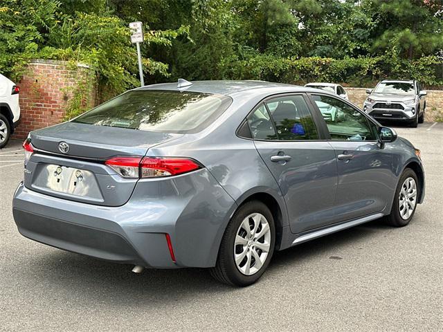 Photo of 2025 Celestite Toyota Corolla