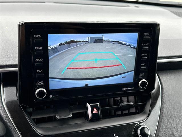 Photo of 2022 Pearl Toyota Corolla Cross