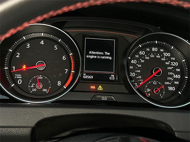 Photo of 2019 Pure White Volkswagen Golf GTI
