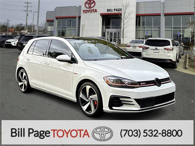 Photo of 2019 Pure White Volkswagen Golf GTI