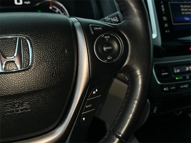 Photo of 2018 Crystal Black Pearl Honda Pilot