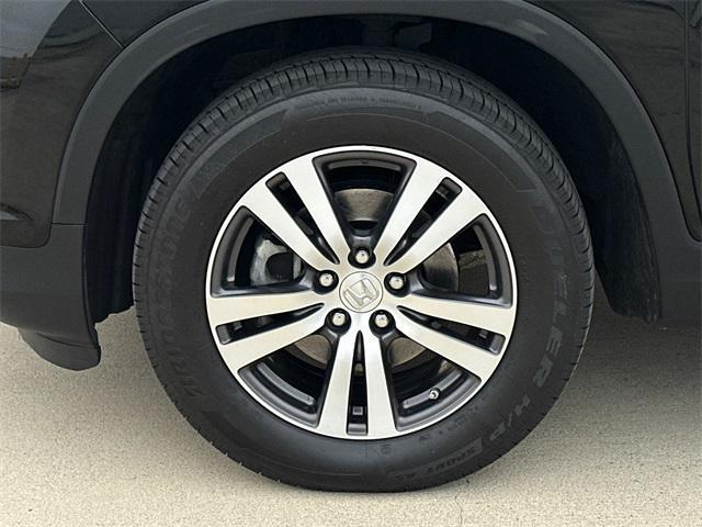 Photo of 2018 Crystal Black Pearl Honda Pilot