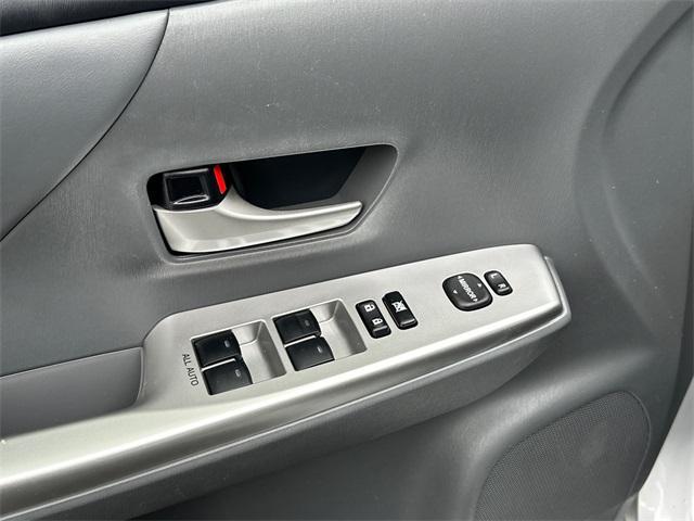 Photo of 2013 Classic Silver Metallic Toyota Prius v