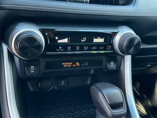 Photo of 2022 Silver Sky Toyota RAV4