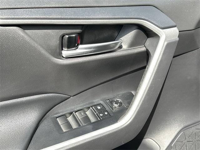Photo of 2021 Midnight Black Toyota RAV4