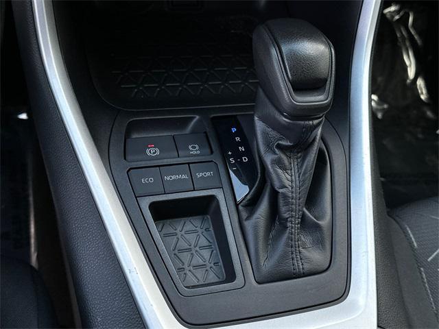 Photo of 2021 Midnight Black Toyota RAV4