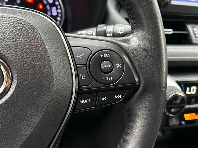 Photo of 2019 Magnetic Gray Metallic Toyota RAV4