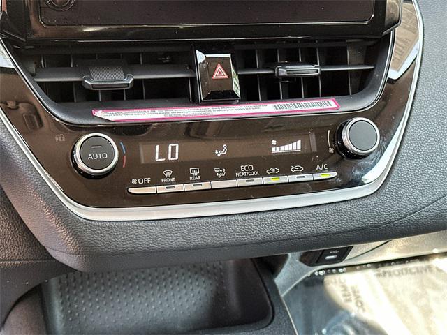 Photo of 2024 Midnight Black Metallic Toyota Corolla