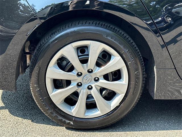 Photo of 2024 Midnight Black Metallic Toyota Corolla