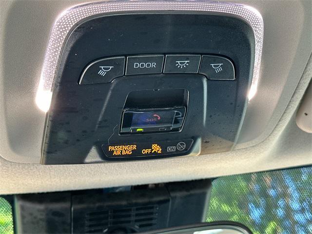 Photo of 2024 Midnight Black Metallic Toyota Corolla