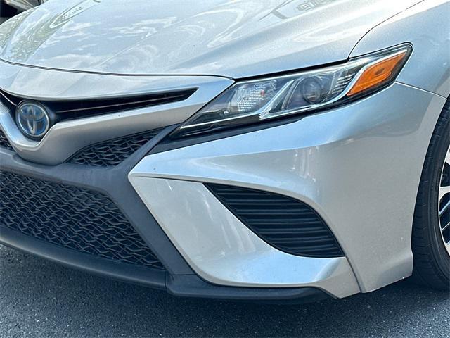Photo of 2019 Celestial Silver Toyota Camry Hybrid
