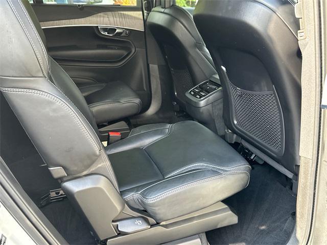 Photo of 2021 Crystal White Volvo XC90