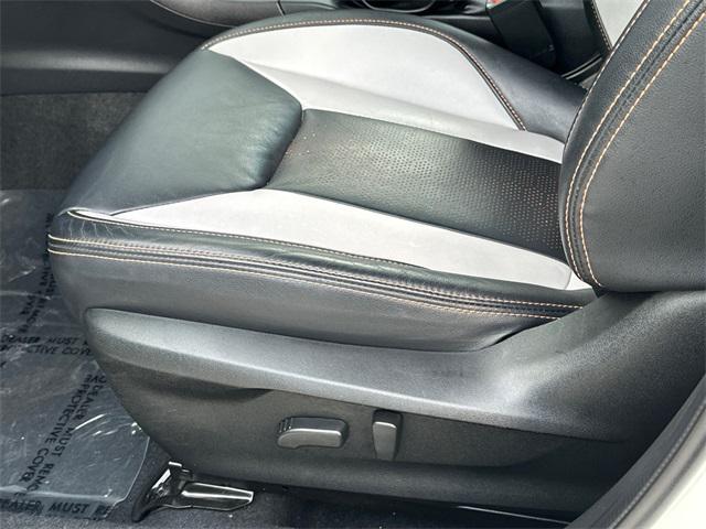 Photo of 2022 Crystal White Subaru Crosstrek