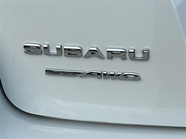 Photo of 2022 Crystal White Subaru Crosstrek