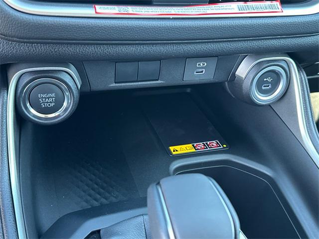 Photo of 2025 Midnight Black Toyota Grand Highlander