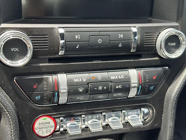 Photo of 2016 MAGNETIC GRAY Ford Mustang