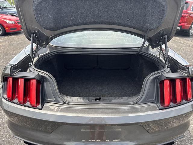 Photo of 2016 MAGNETIC GRAY Ford Mustang