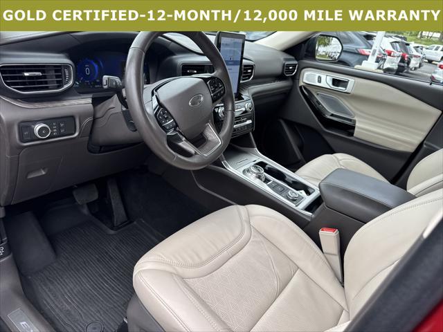 Photo of 2022 Rapid Red Metallic Tinted Clearcoat Ford Explorer