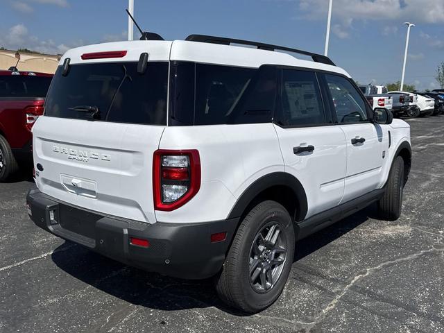 Photo of 2025 Oxford White Ford Bronco Sport
