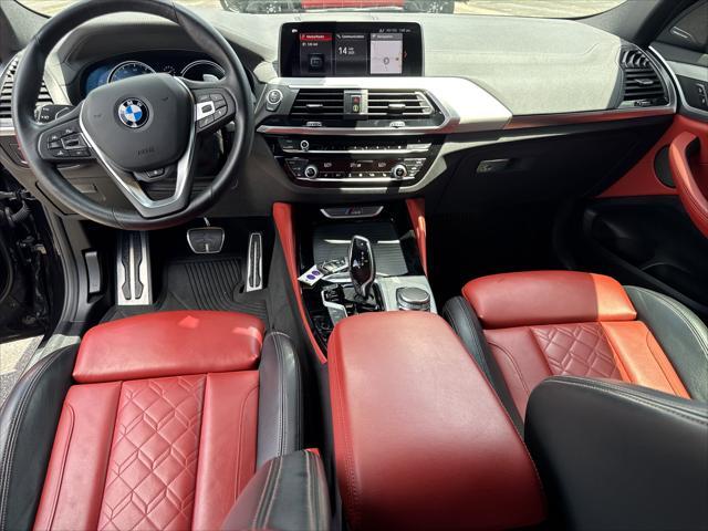 Photo of 2019 Black Sapphire Metallic BMW X4