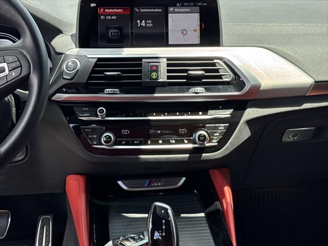 Photo of 2019 Black Sapphire Metallic BMW X4