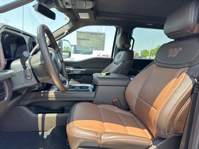 Photo of 2025 Star White Metallic Tri-Coat Ford F-350