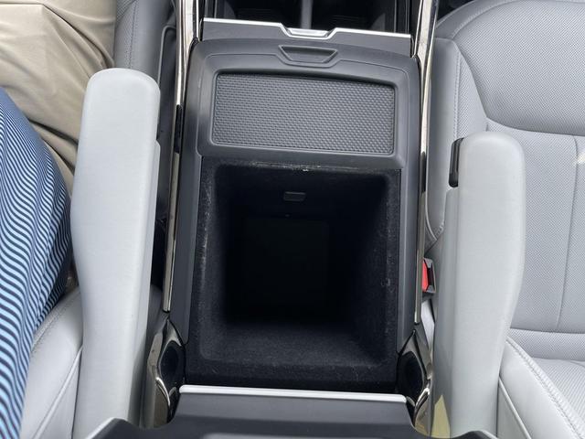 Photo of 2024 Gray Land Rover Range Rover Sport