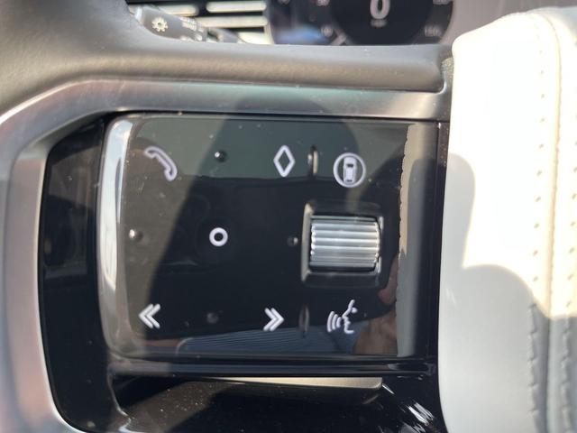 Photo of 2024 Gray Land Rover Range Rover Sport