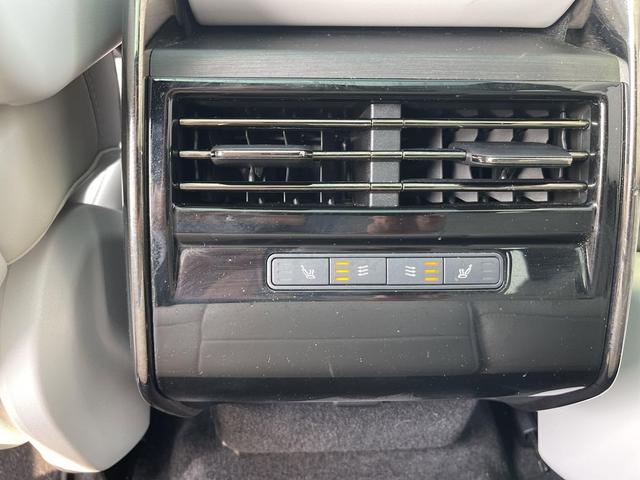 Photo of 2024 Gray Land Rover Range Rover Sport